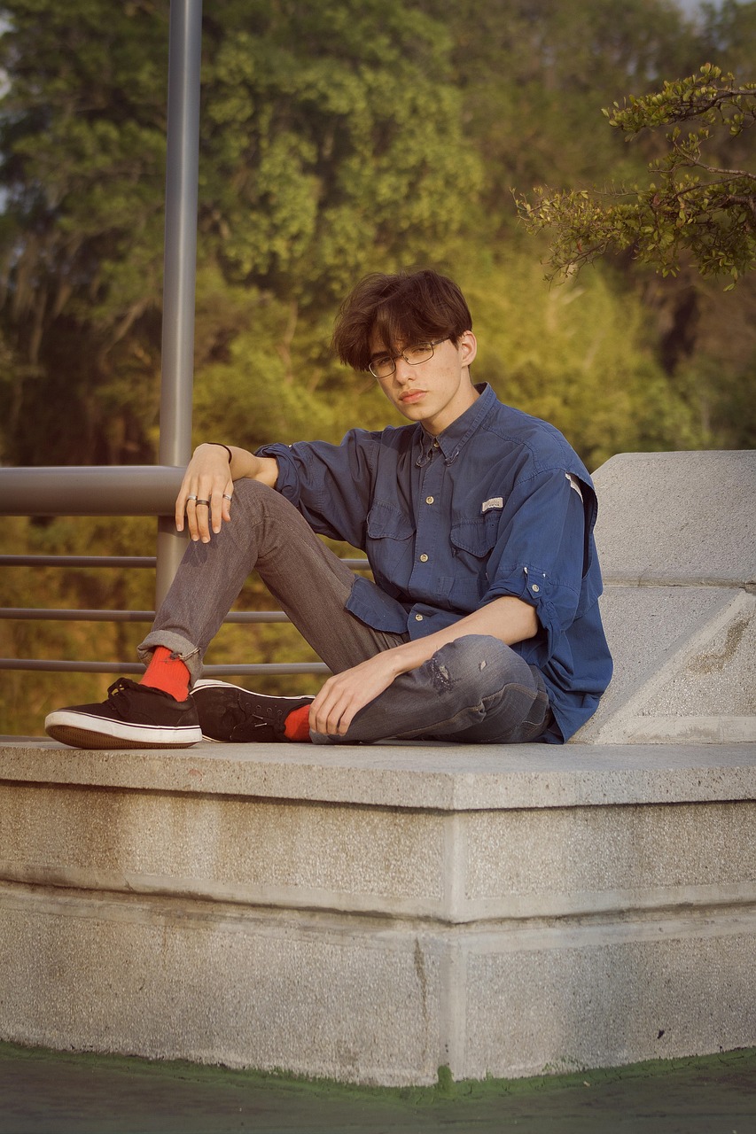 découvrez les dernières tendances streetwear alliant style urbain et confort pour un look décontracté et moderne.